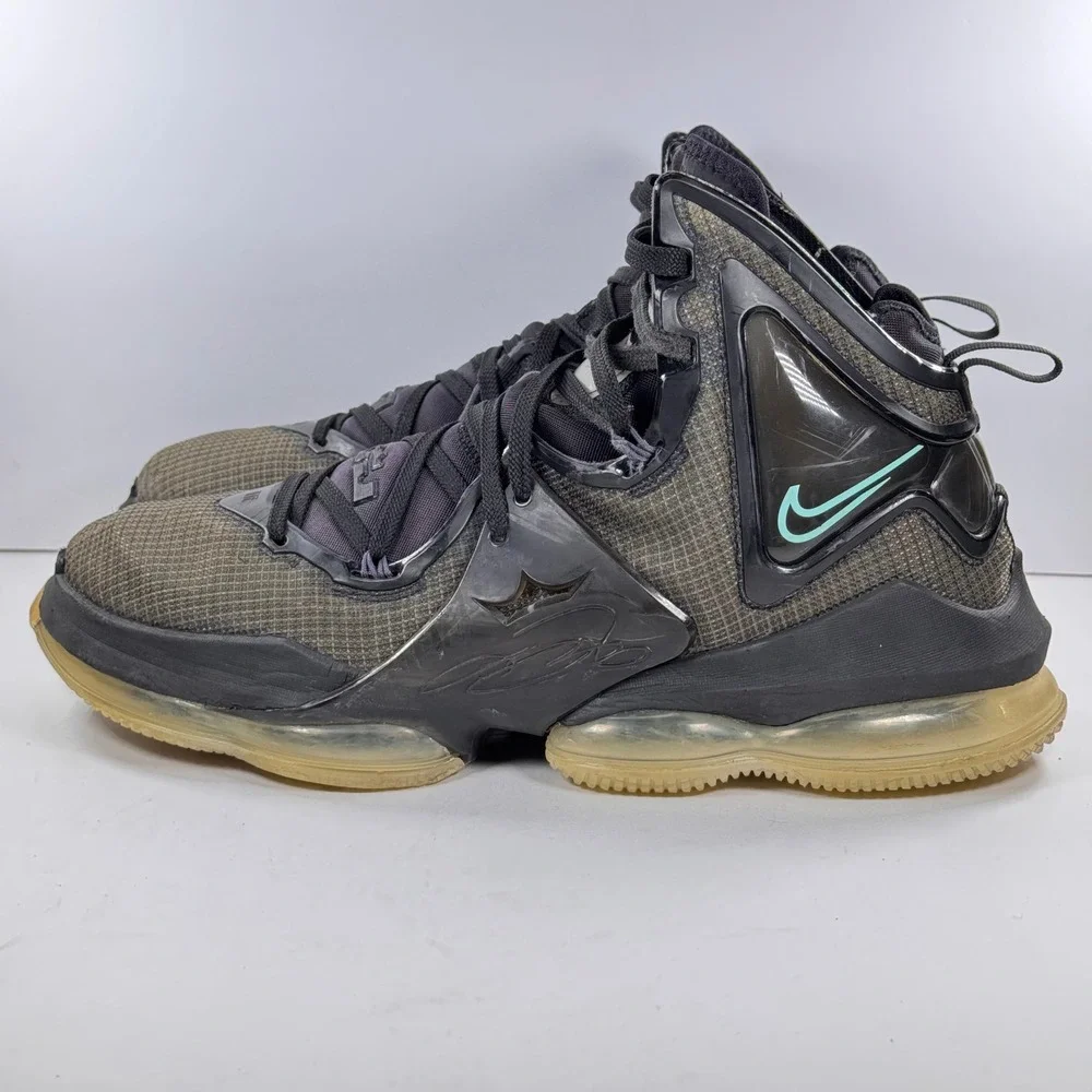 Nike LeBron 19 Black Anthracite Green Basketball Shoes CZ0203-003 Mens Size 13